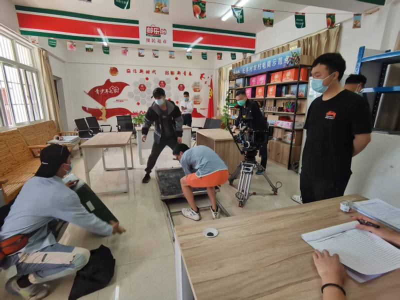 追星女孩心理学分析报告：勉县广告片拍摄公司揭秘饭圈应援式传播逻辑